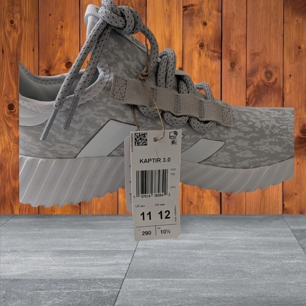 Adidas Men's Athleisure Kaptir 3.0 Sneaker Size 11